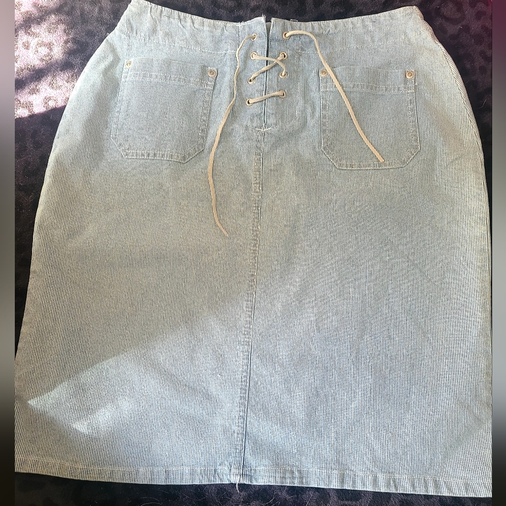 Sonoma size 4 knee length skirt